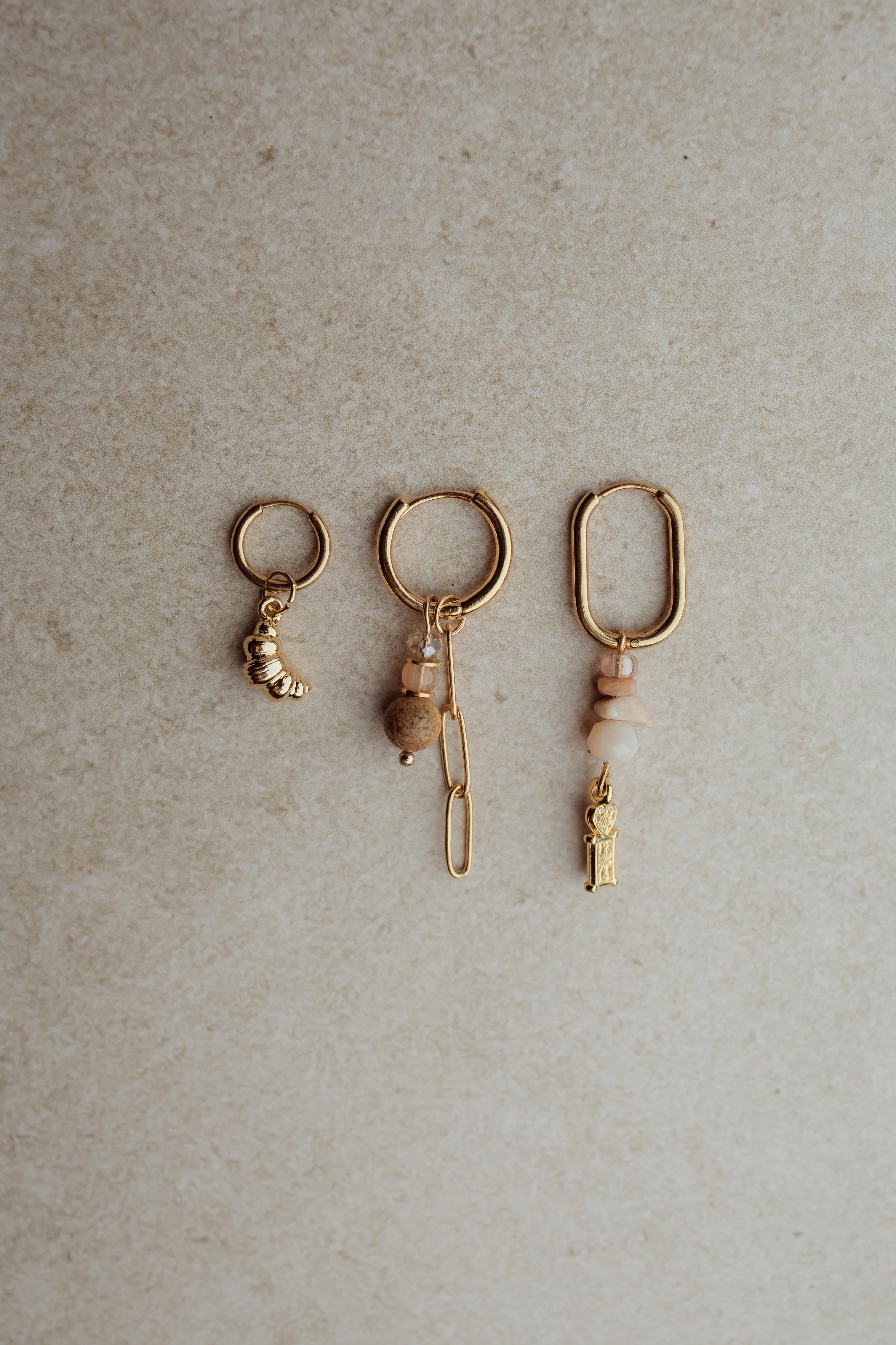 Mix & match oorringen in stainless steel, collectie PURE // ONE