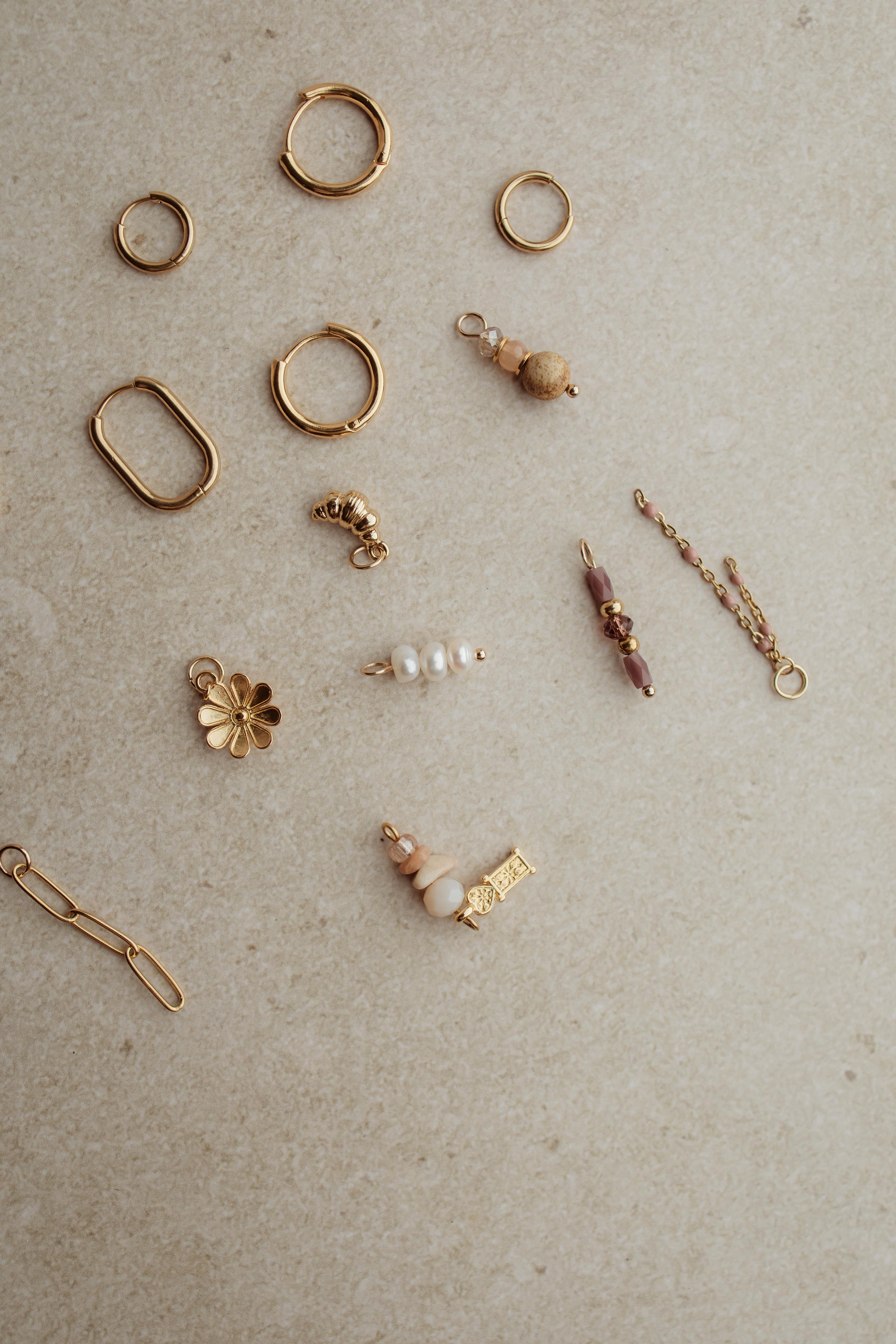 Bedels om oorringen mee te personaliseren – PURE // ONE collectie