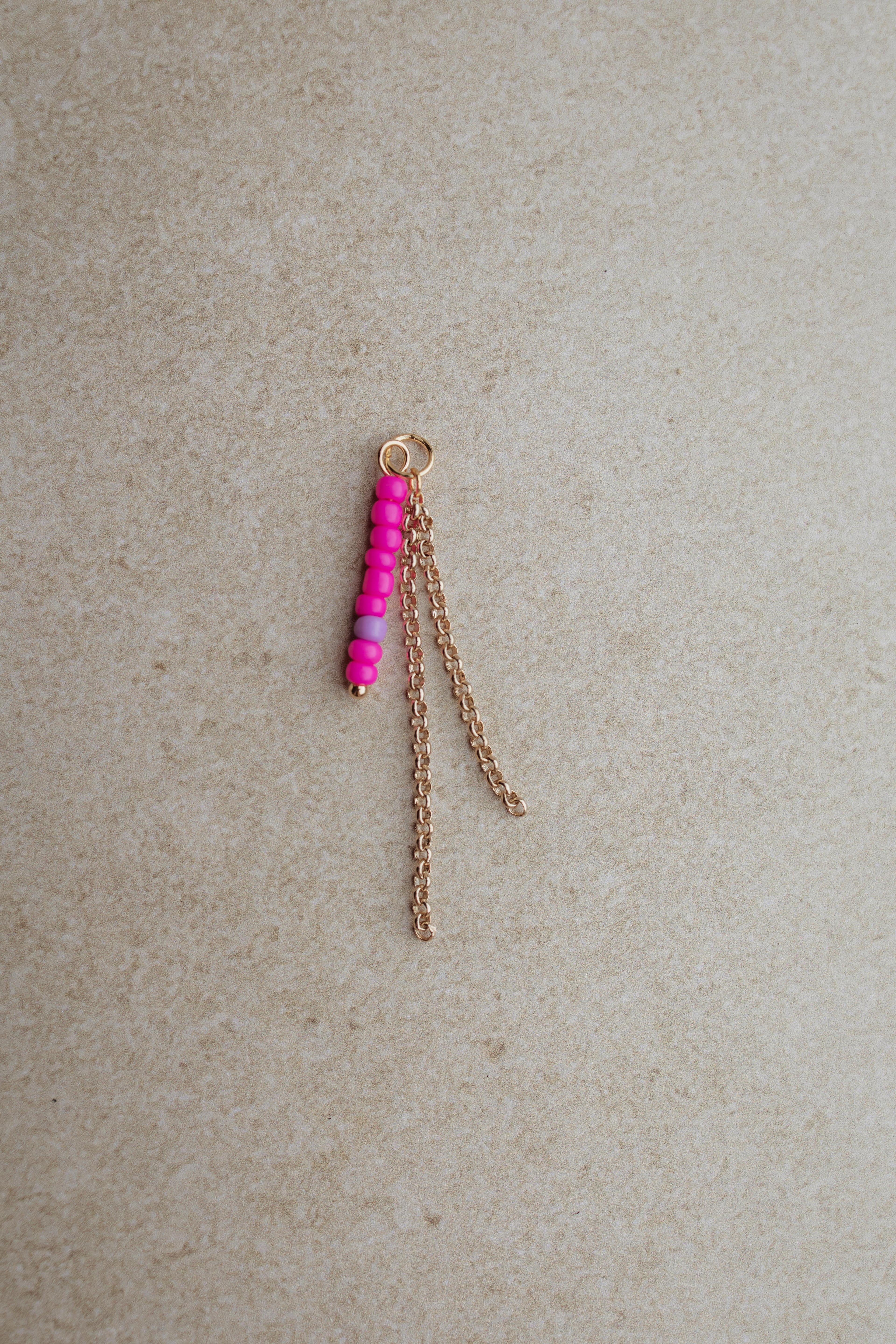 Charm neon pink