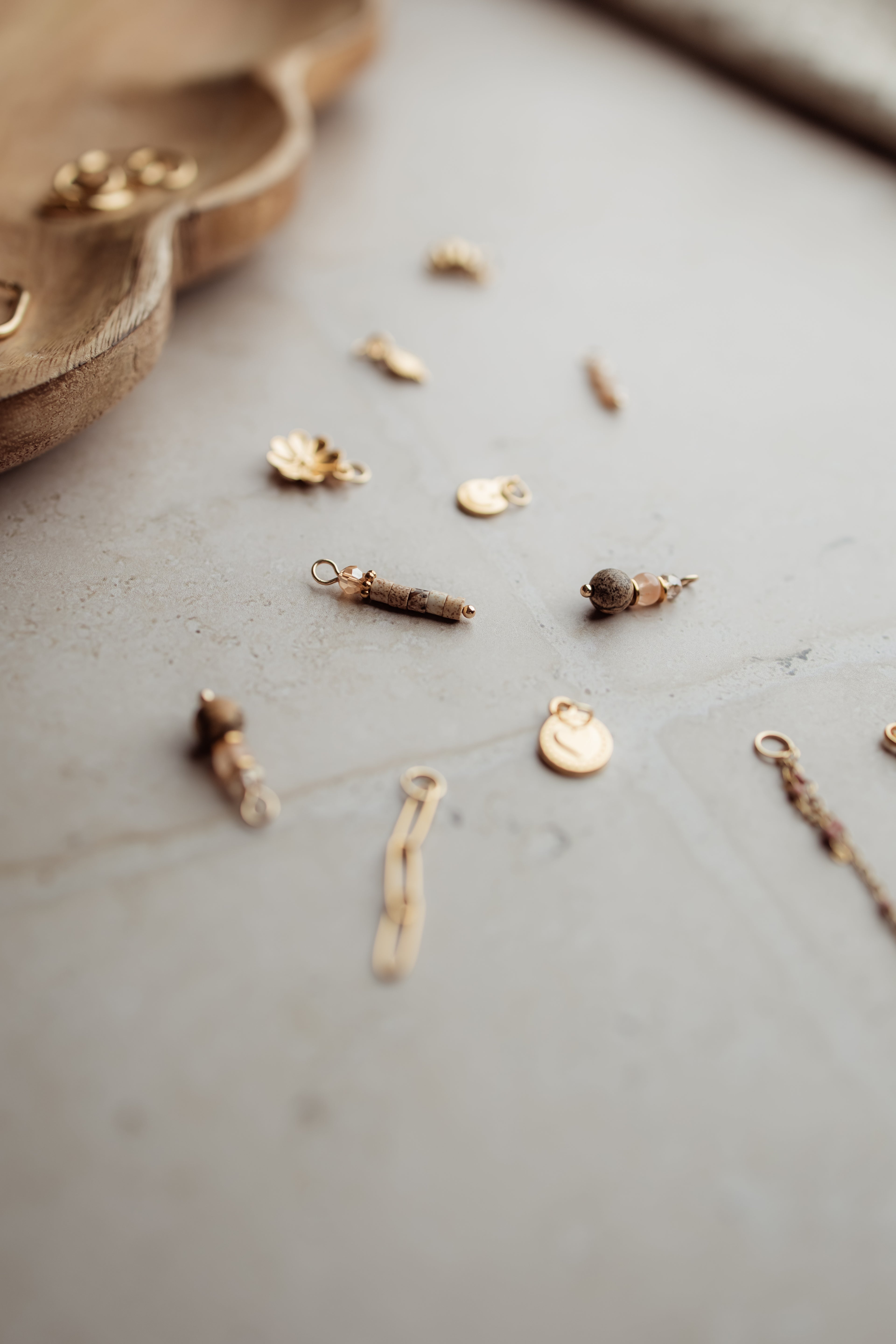 Charm naturel beads