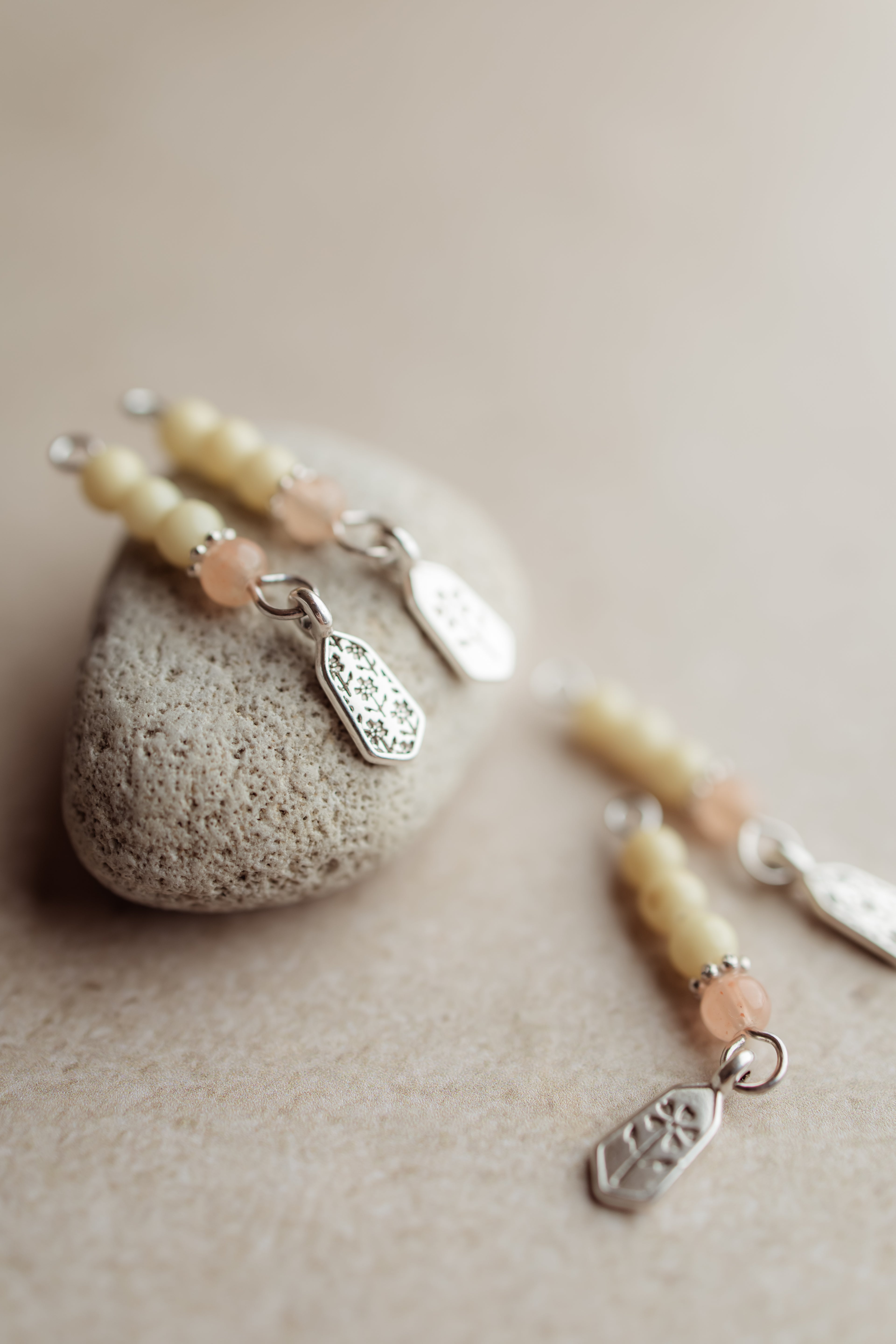 Charm warm yellow Silver