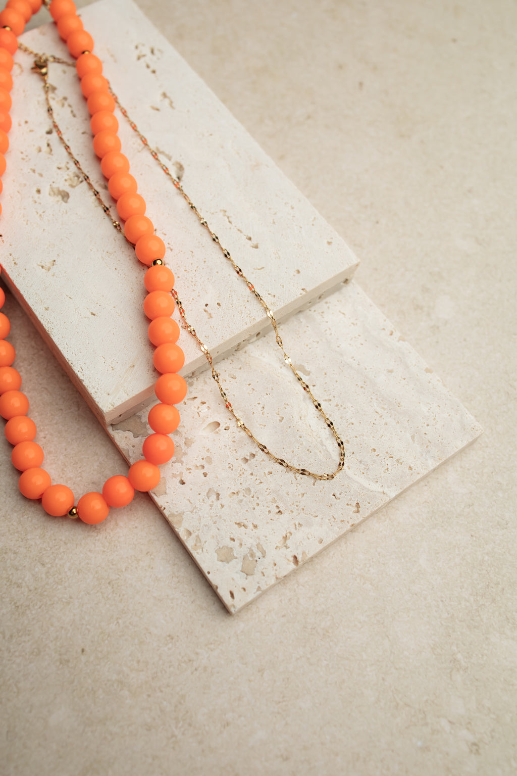 Necklace bold & brave orange