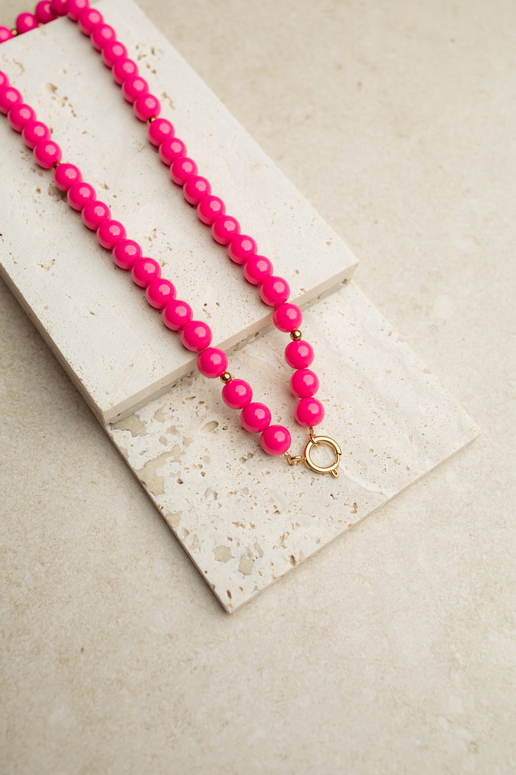 Necklace bold & brave pink