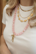 Necklace beachy shells