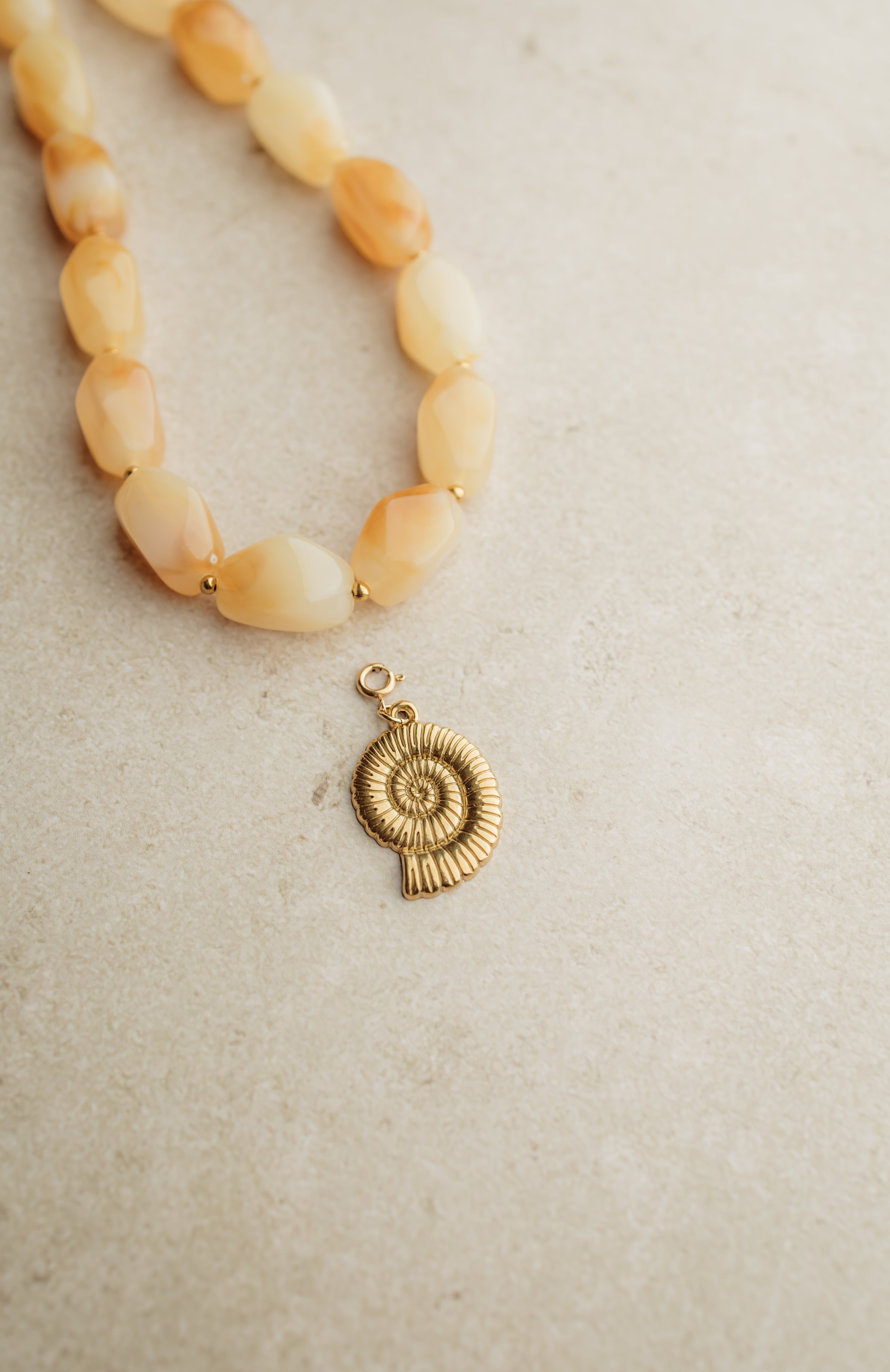 Necklace charm Shell