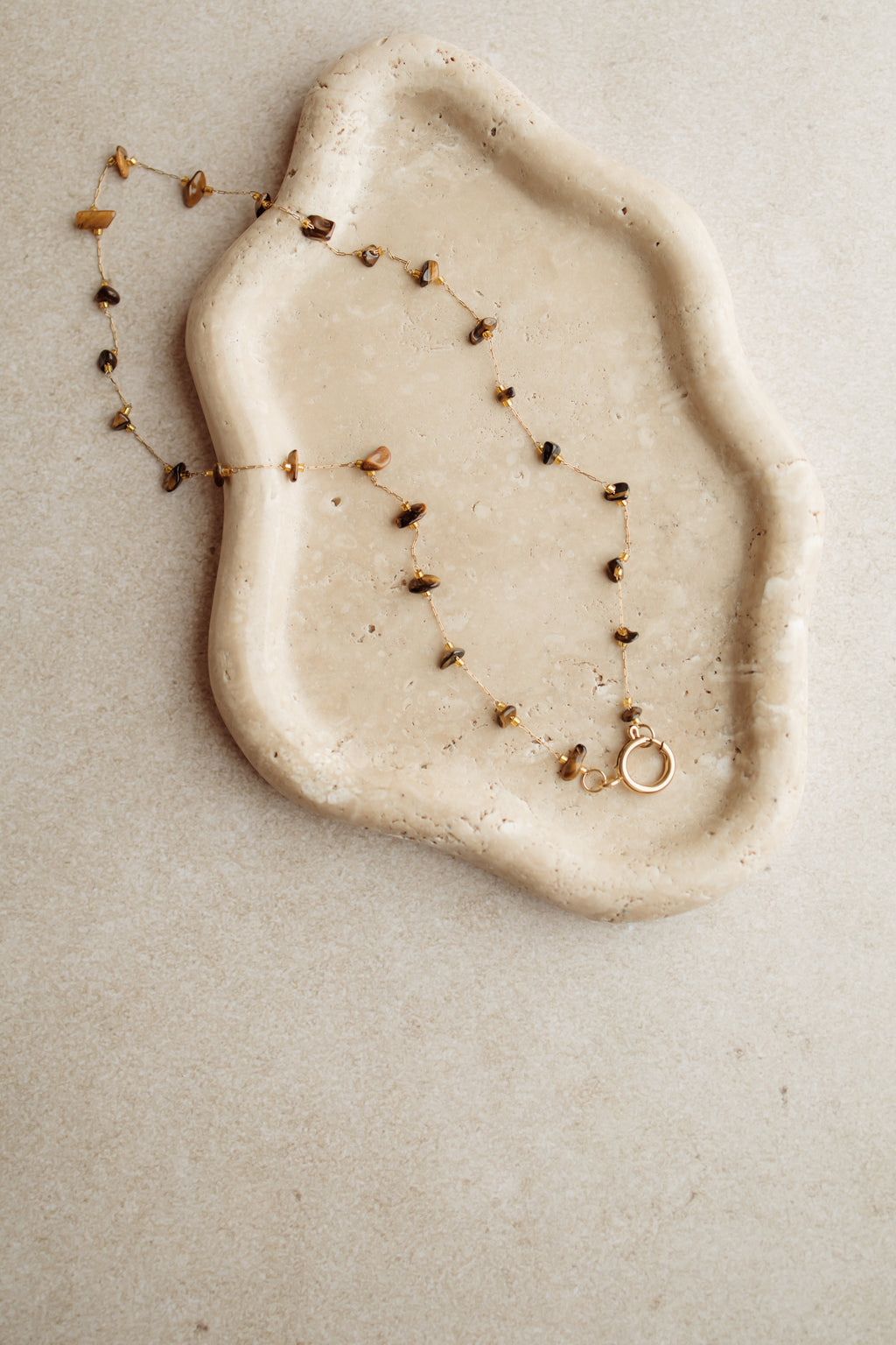 Necklace stone brown