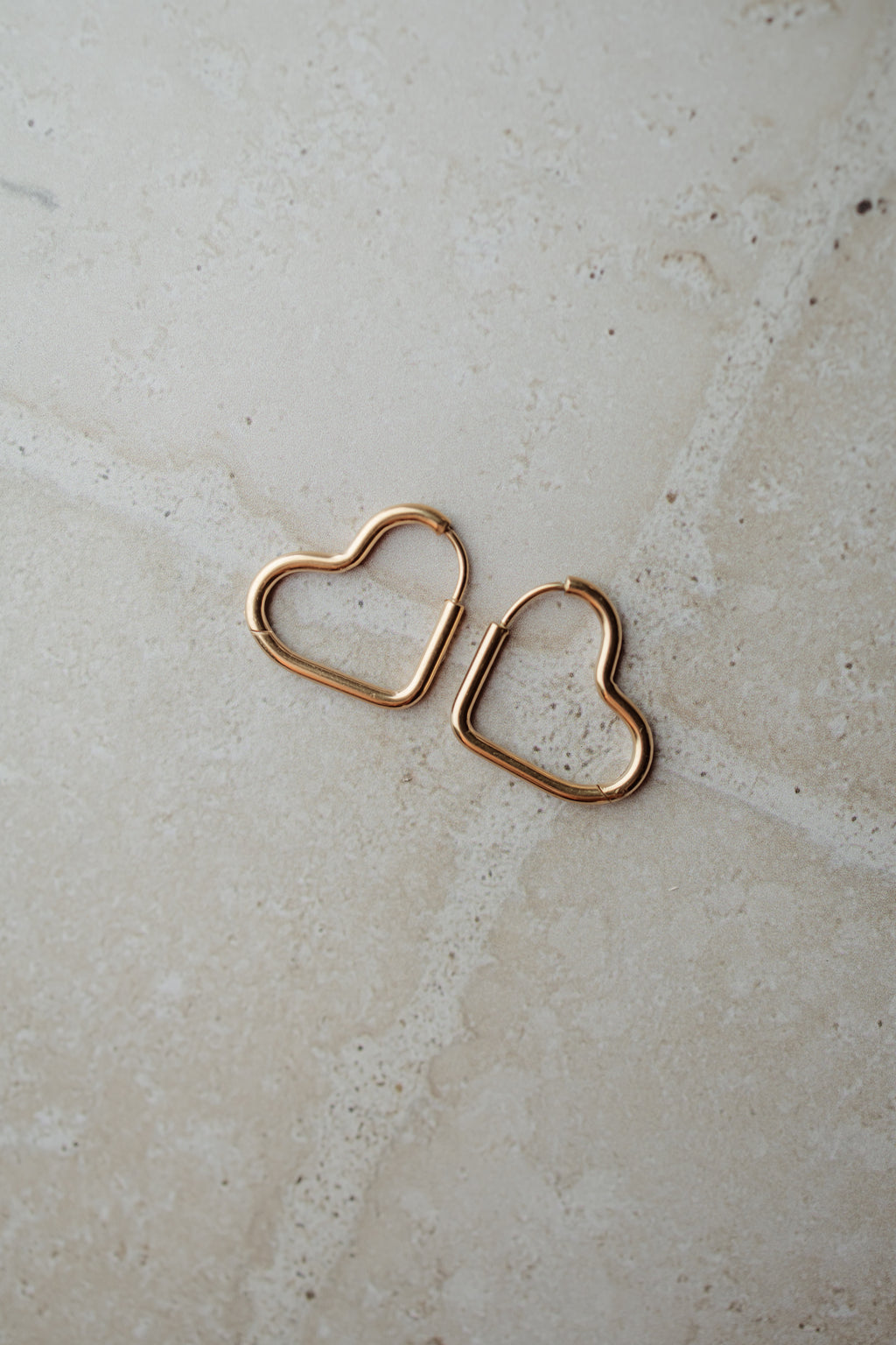 Earrings heart of gold