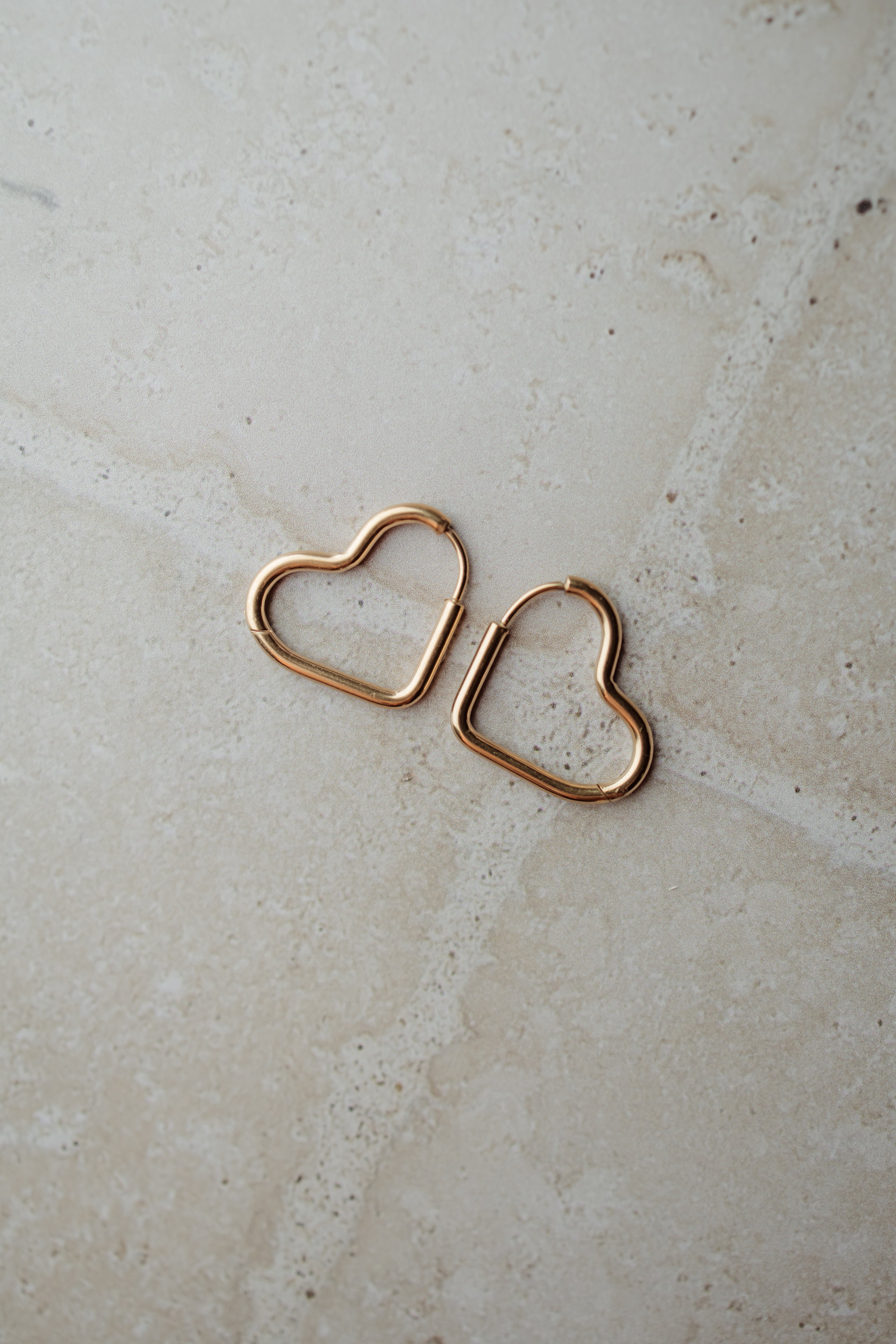 Earrings heart of gold