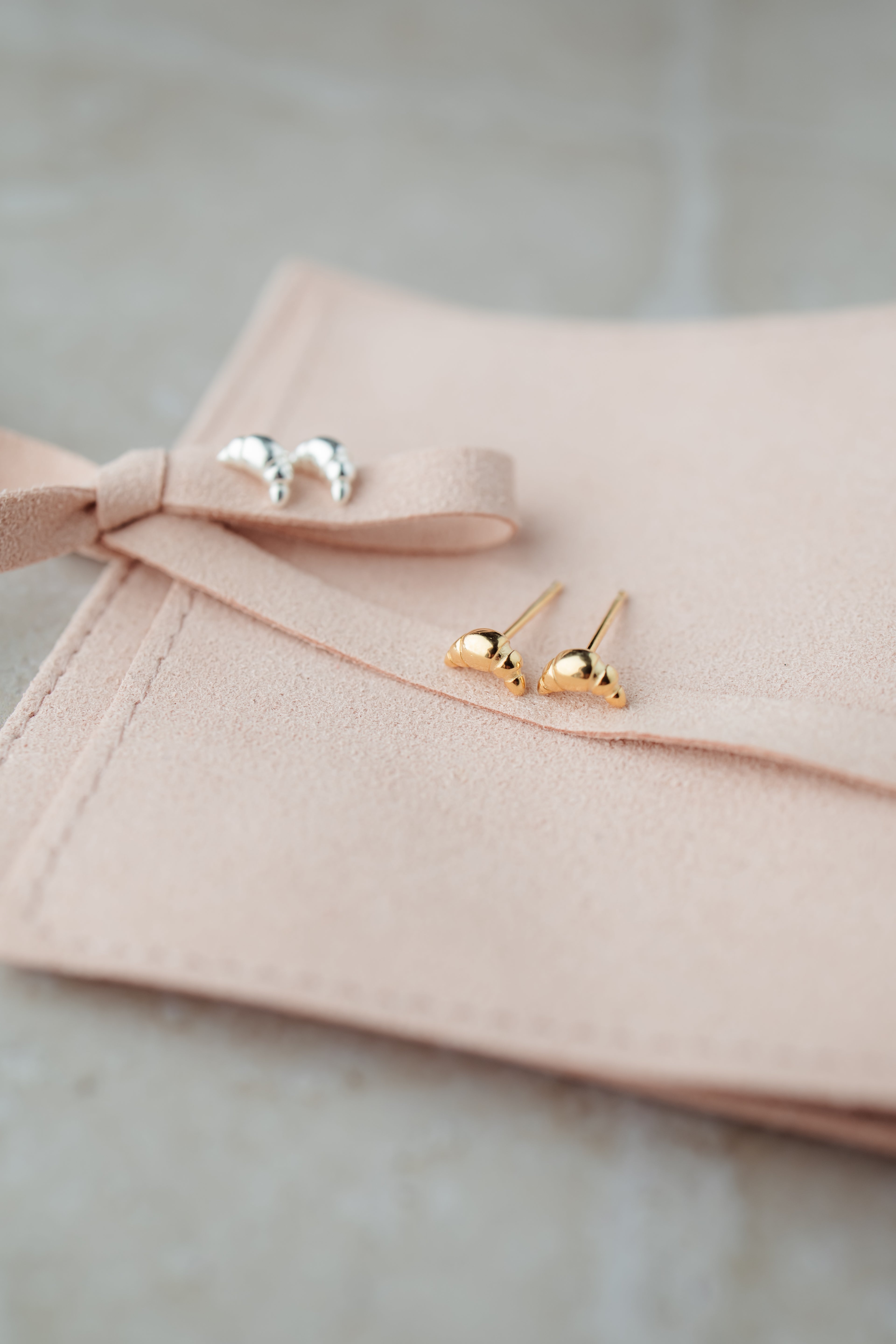 Earrings lovely croissants