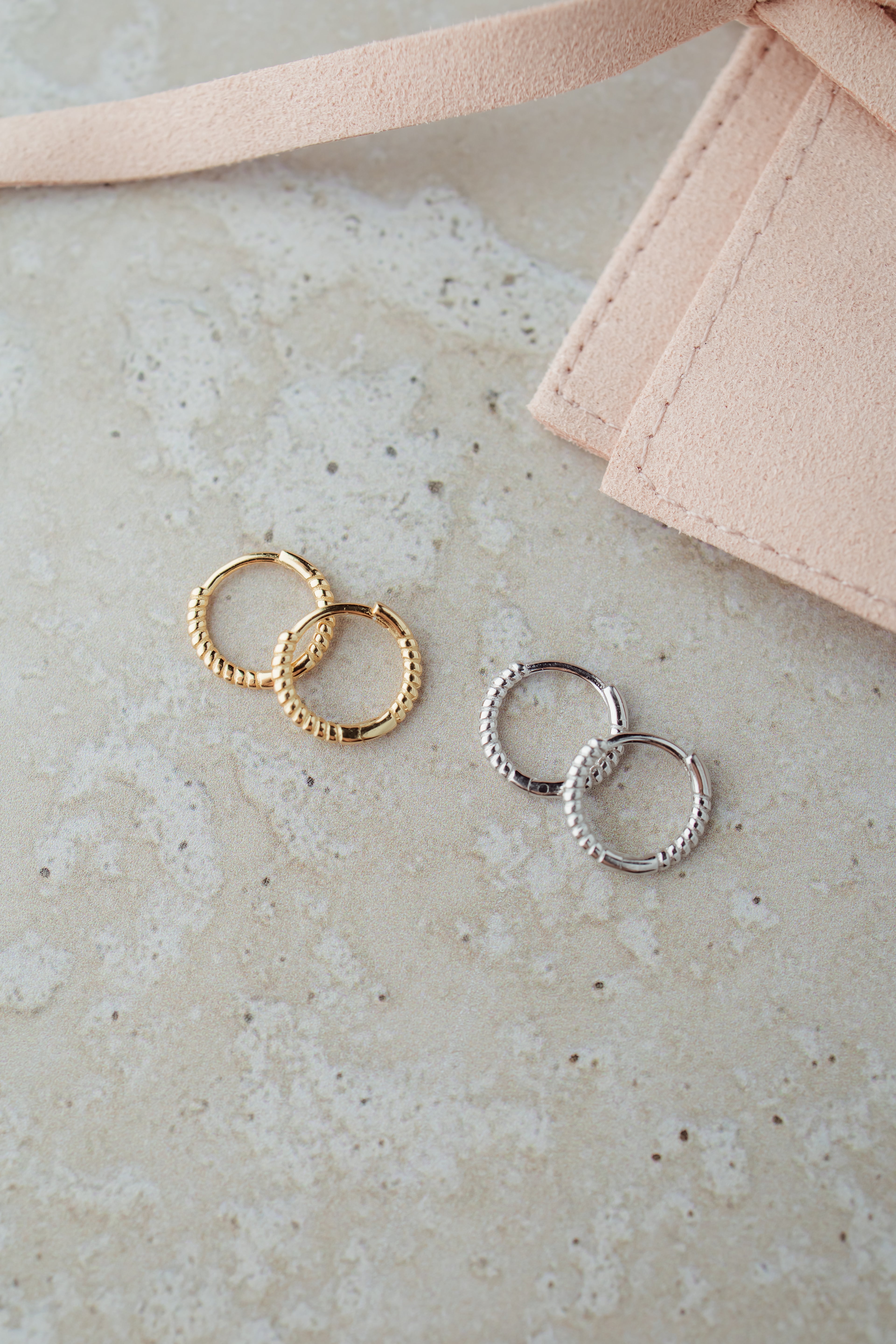 Earrings small hoop 8mm